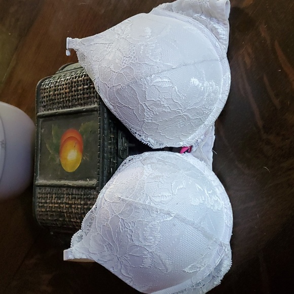 Bra - Picture 3 of 3